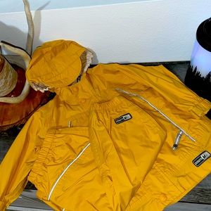 18m excellent condition rainwall set